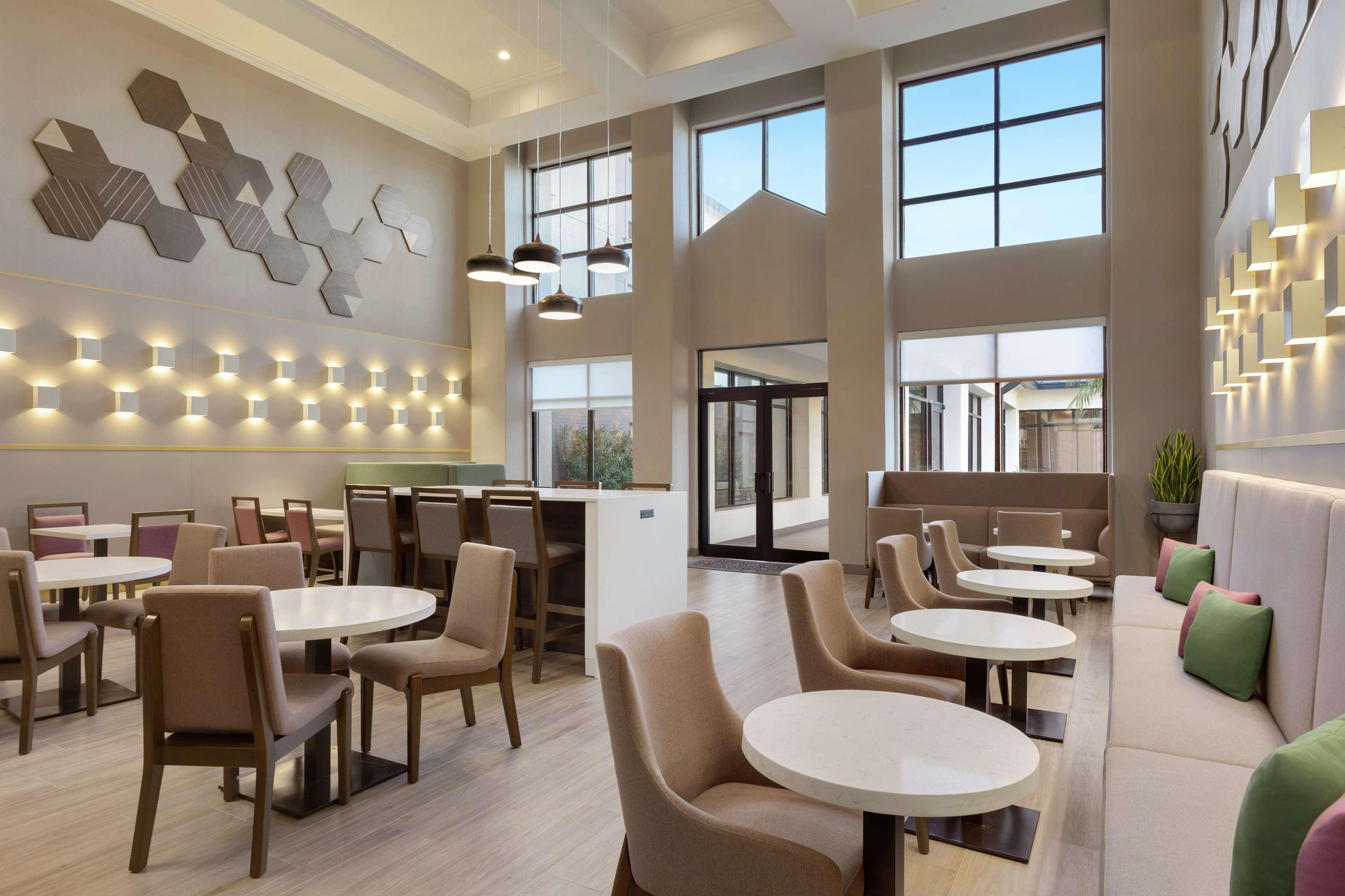 Hampton Inn & Suites Houston-Cypress Station Westfield Exterior photo